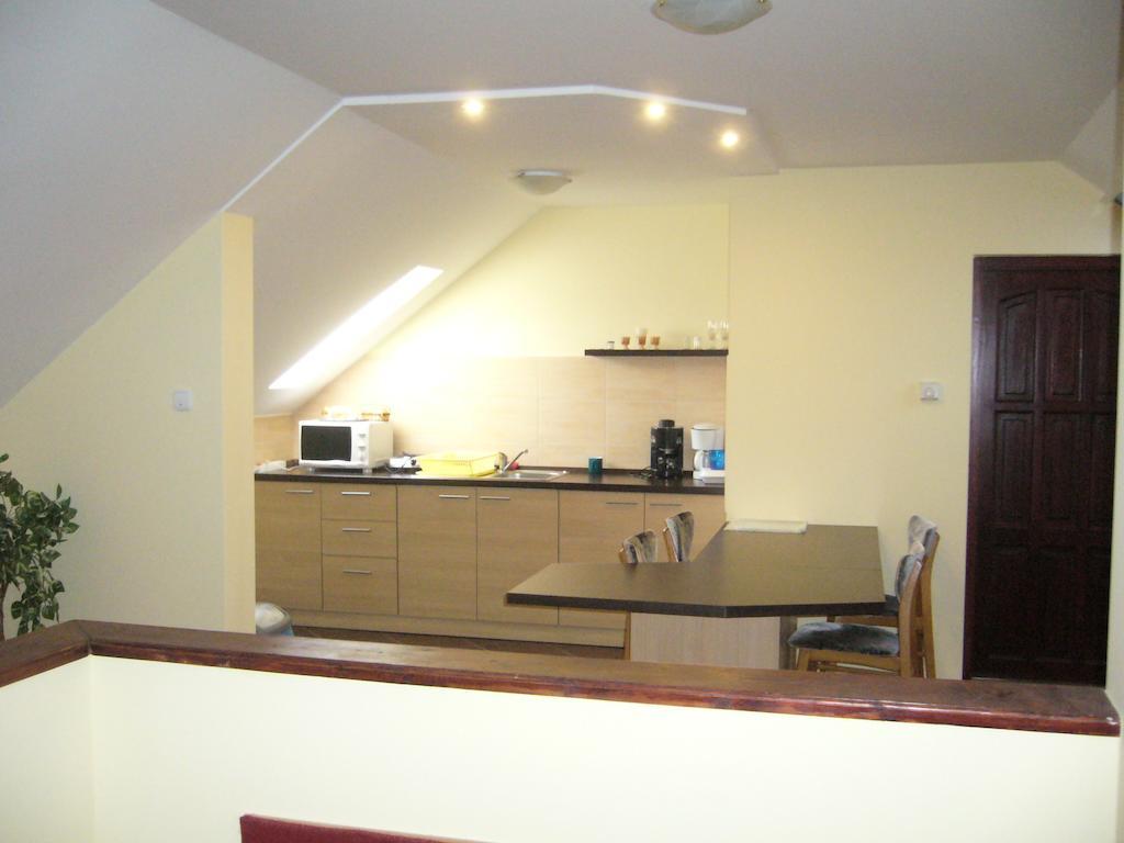 Csipkehaz Apartman Cserkeszolo Luaran gambar