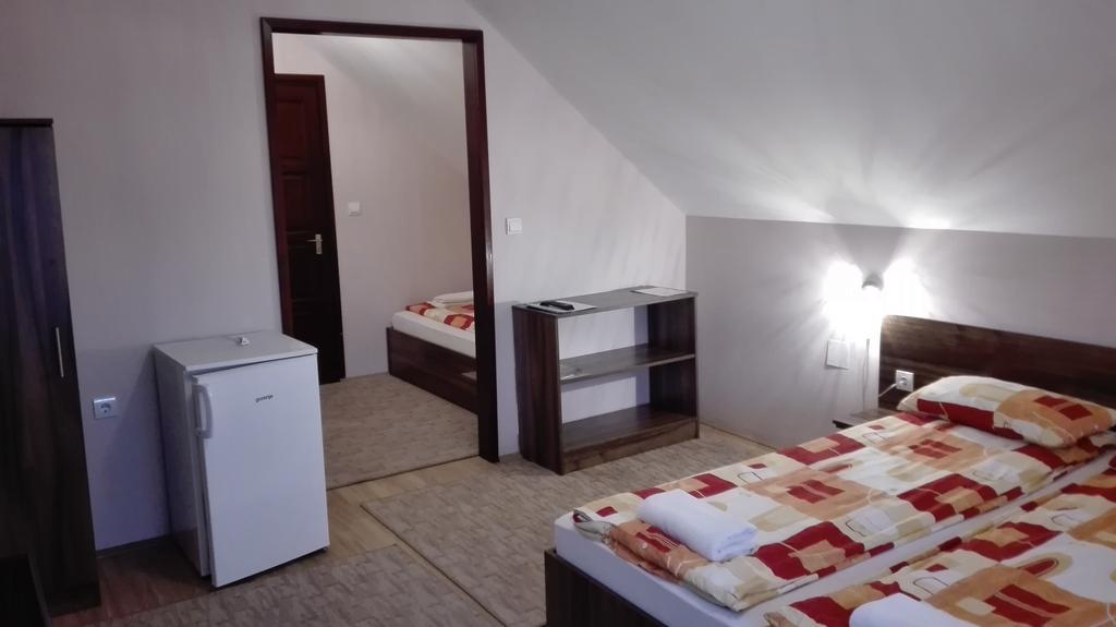 Csipkehaz Apartman Cserkeszolo Luaran gambar